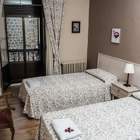 Turisticos La Catedral Holiday home Avila