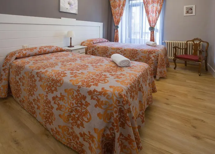 Turisticos La Catedral * Ávila